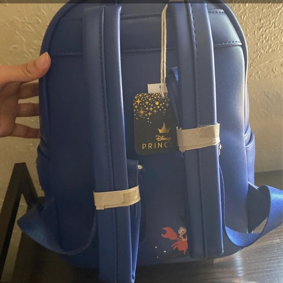 Little mermaid loungefly - Picture 2 of 3